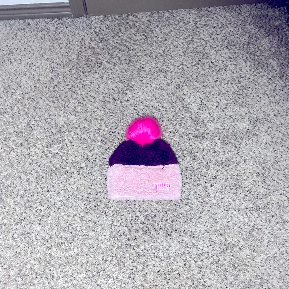 cute hat for the winter!